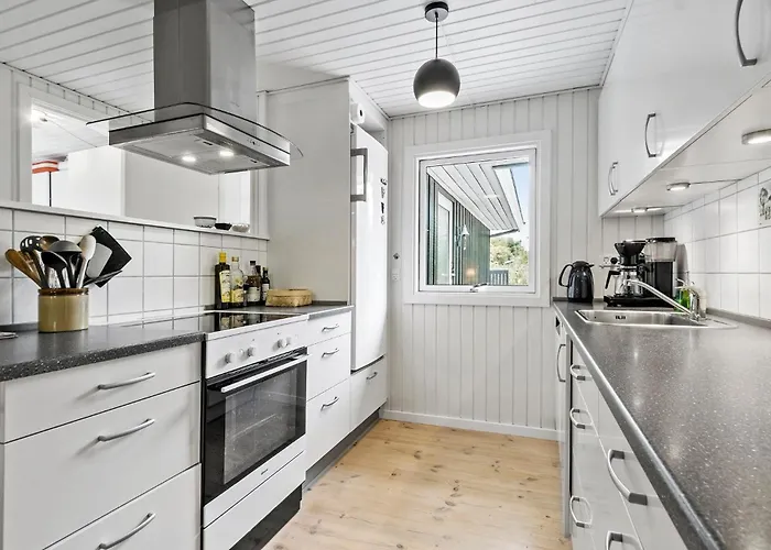 Gorgeous In Sjaellands Odde With Wifi Holiday home *